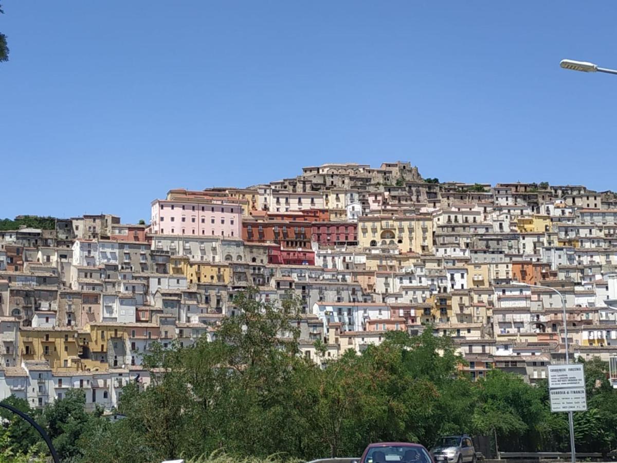 卡利特里Borgo Vivo别墅 外观 照片